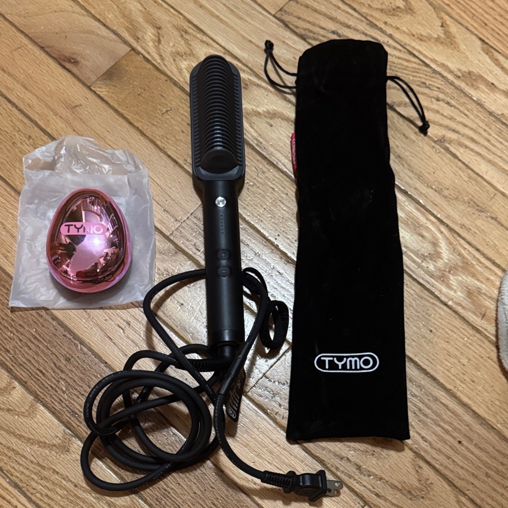TYMO Black Hair Straightening Brush - Like New